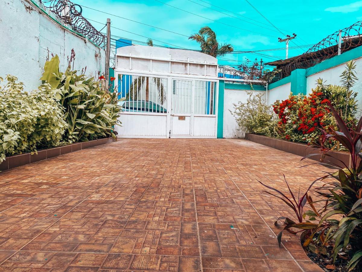 San Andrés ミス ジュリン スイート ホームヴィラ エクステリア 写真